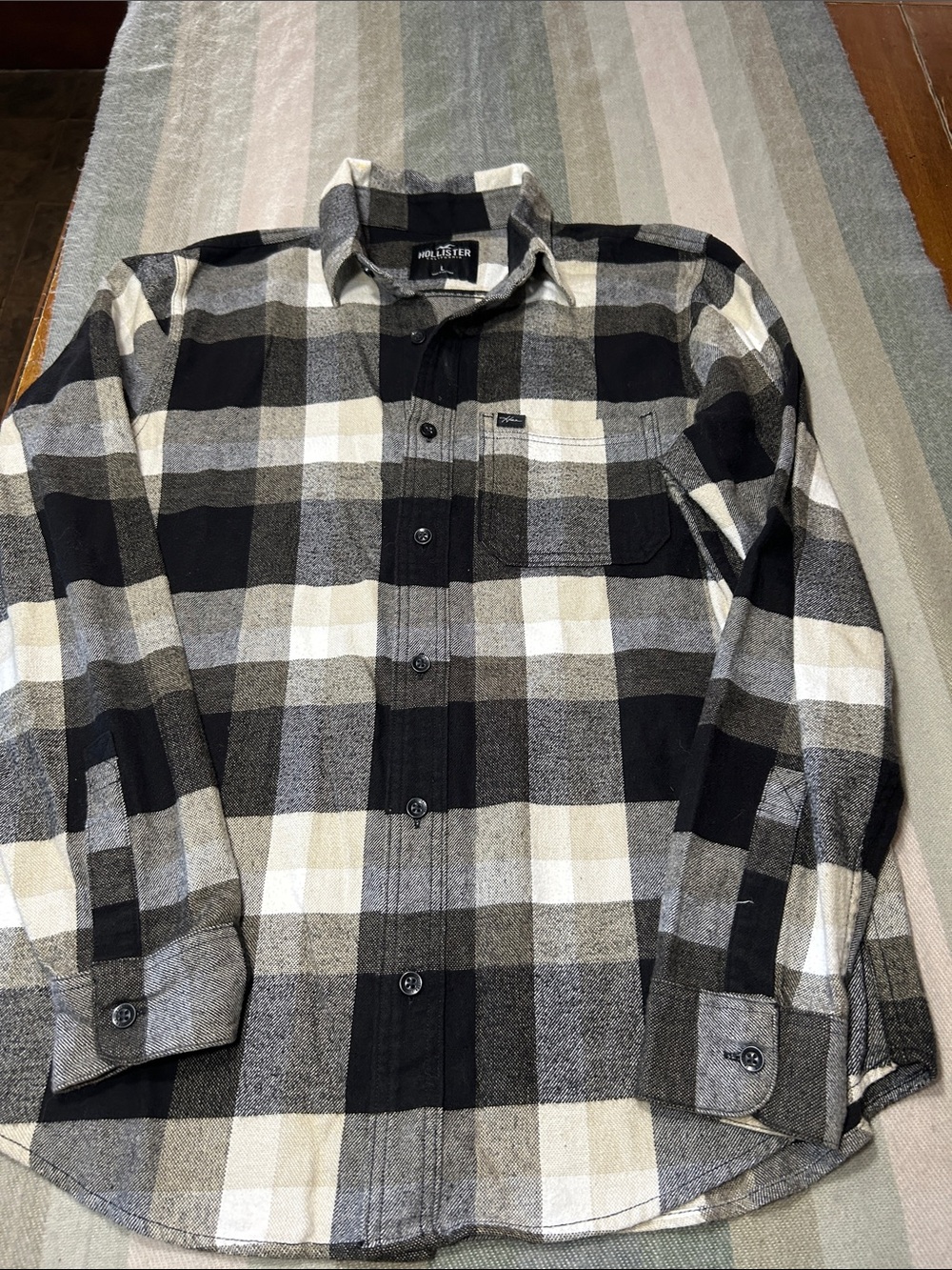 Hollister Black, Gray & Cream Plaid Flannel Shirt- large